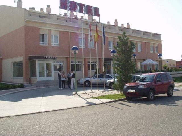 Hotel Ruta Del Duero La Cisterniga Exterior photo